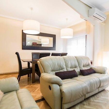 Home & Private Terrace Wifi + Aircon 马德里 外观 照片