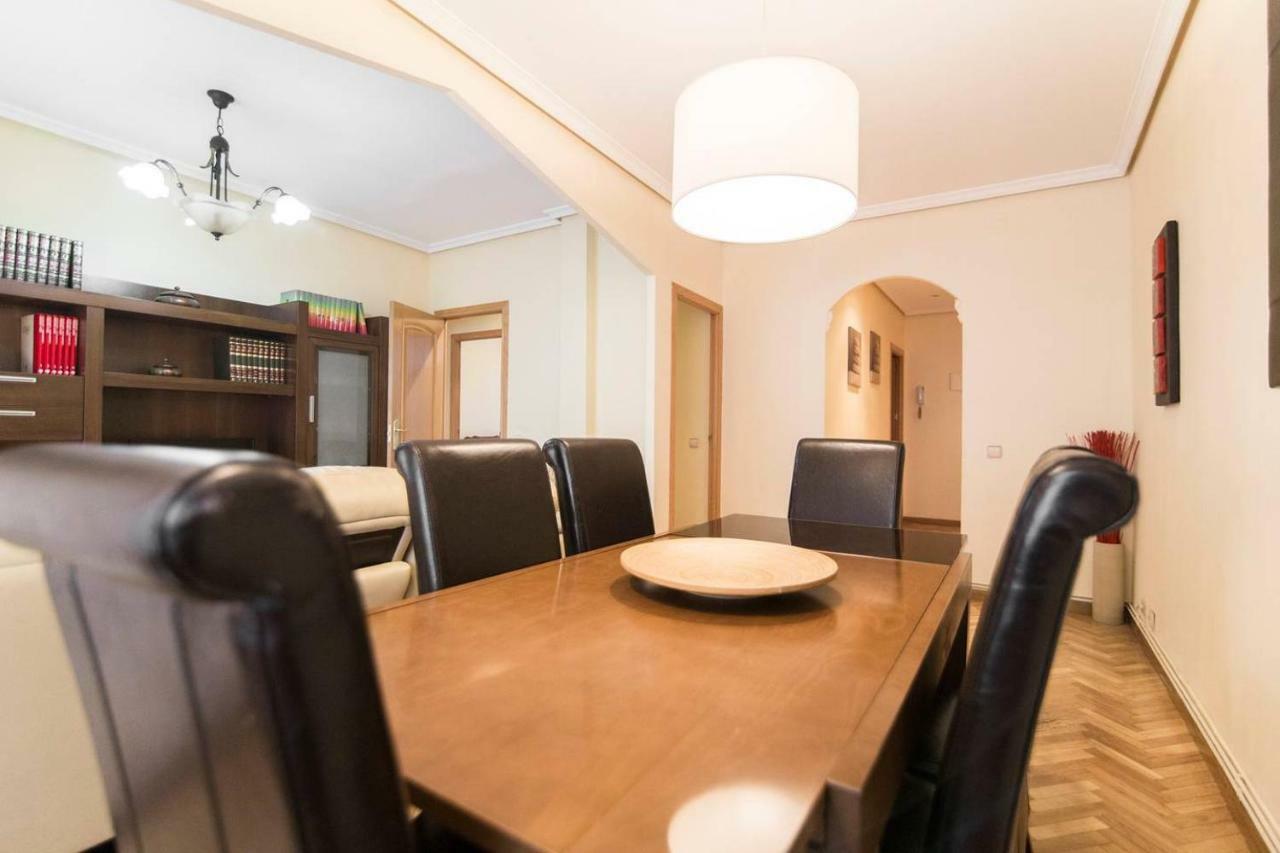 Home & Private Terrace Wifi + Aircon 马德里 外观 照片